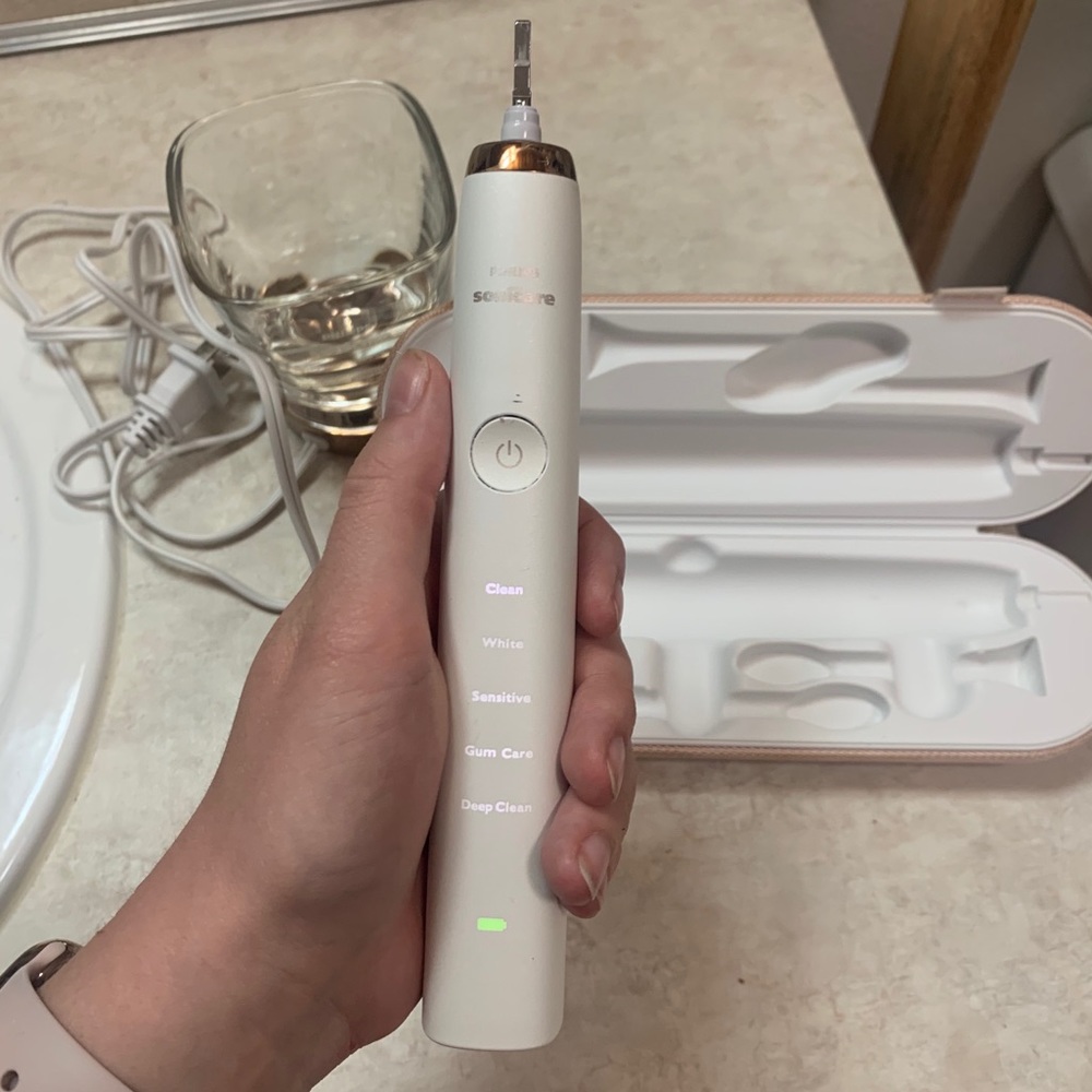 Philips Sonicare Electric Toothbrush